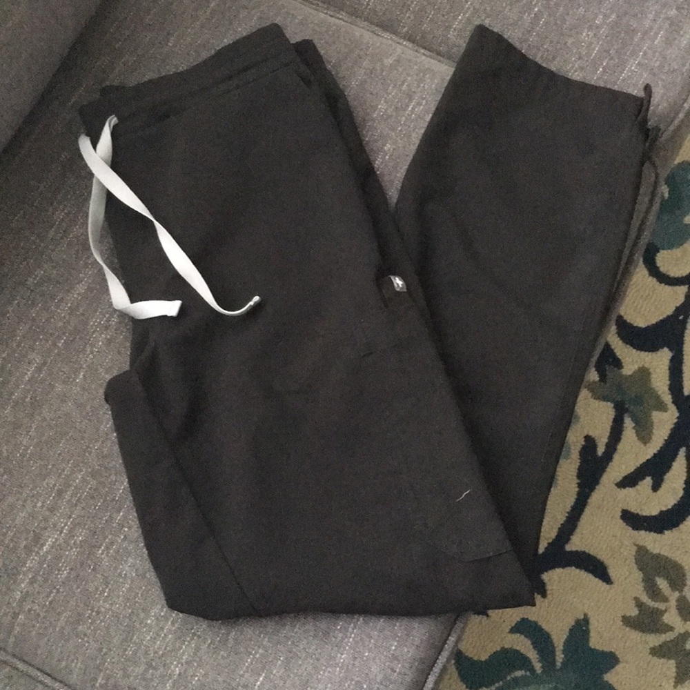 Petite Small Yola Skinny Scrub Pants